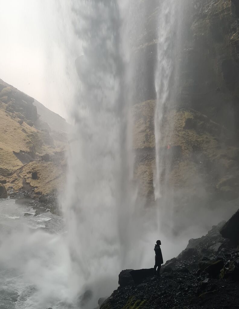 Seljalandsfoss waterfall